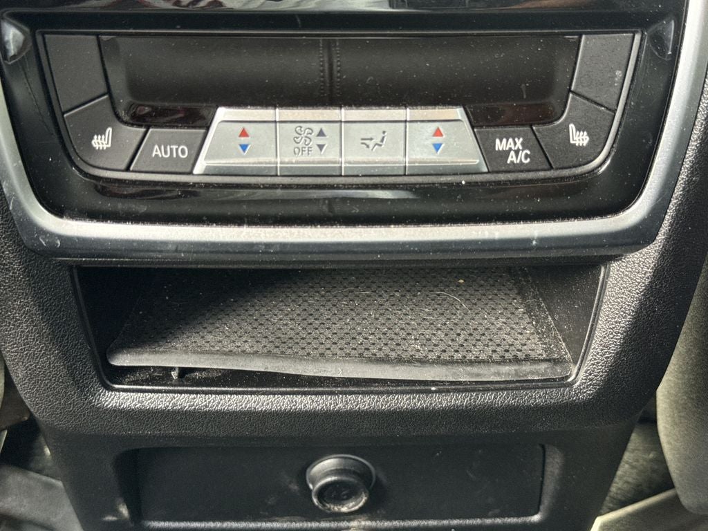 2021 BMW X5 M50i