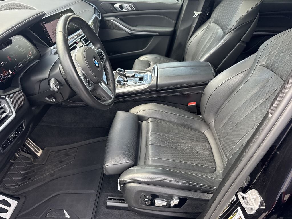2021 BMW X5 M50i