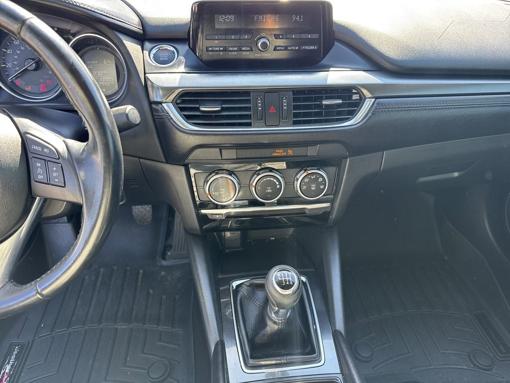 2016 Mazda Mazda6 i Sport