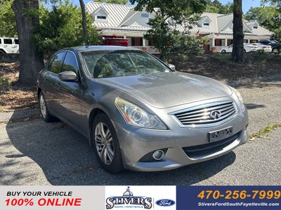 2015 INFINITI Q40 Base