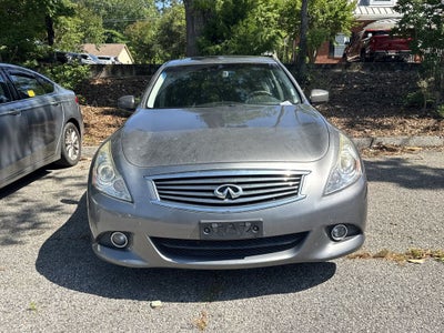 2015 INFINITI Q40 Base