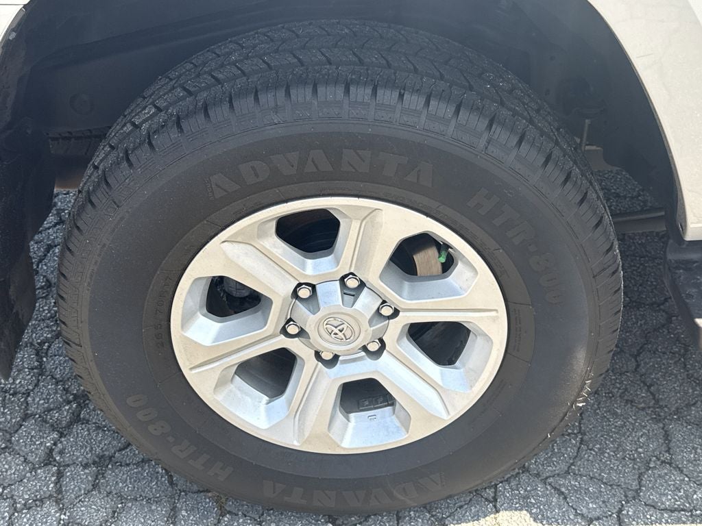 2024 Toyota 4Runner SR5