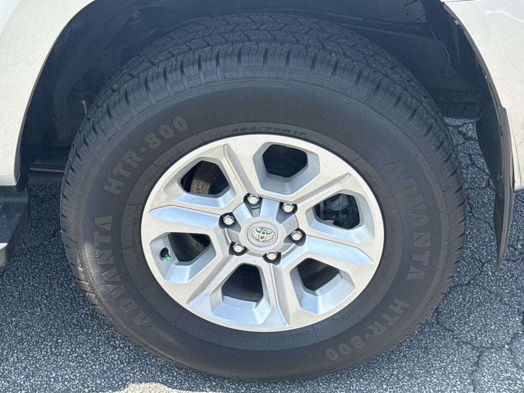 2024 Toyota 4Runner SR5