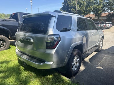 2022 Toyota 4Runner SR5