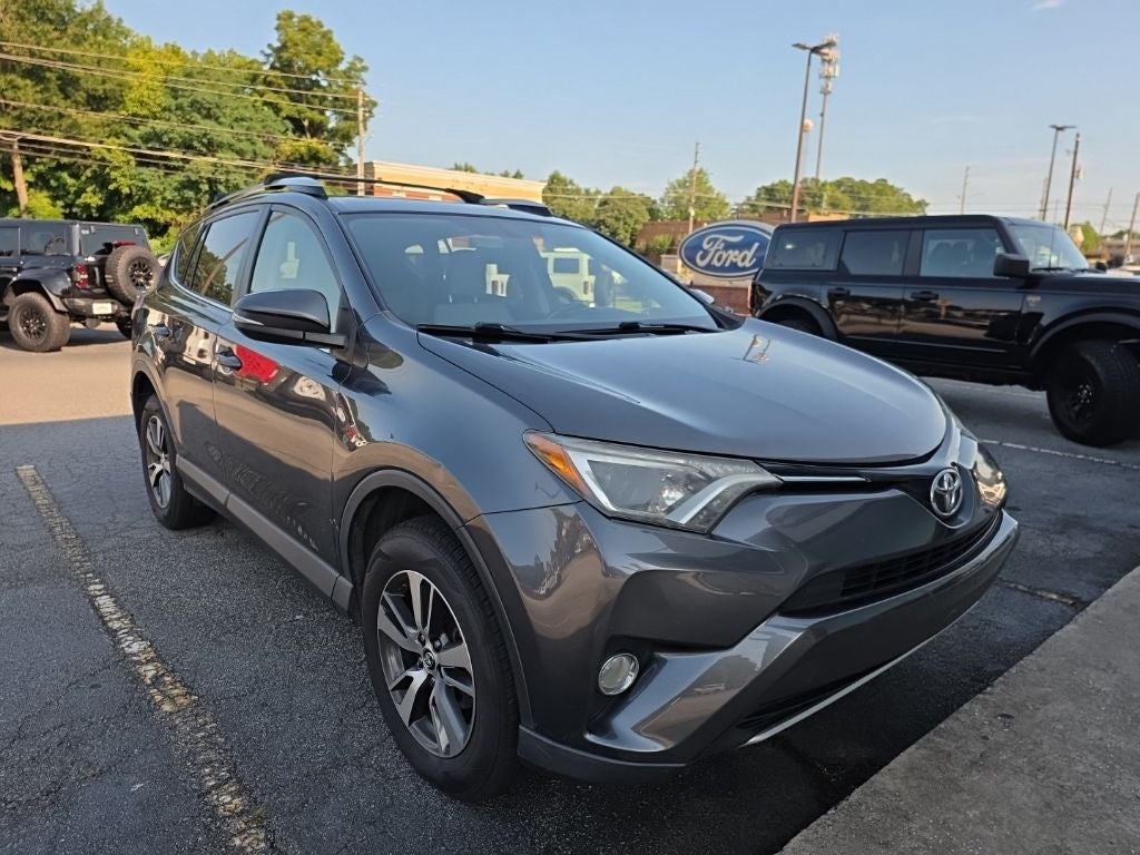 2016 Toyota RAV4 XLE