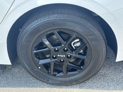 2026 Kia K5 LXS