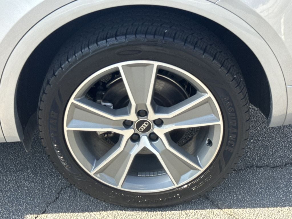2025 Audi Q5 45 S line Premium quattro