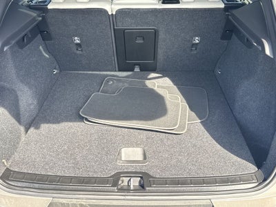 2022 Volvo XC40 Momentum