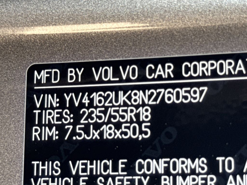 2022 Volvo XC40 Momentum