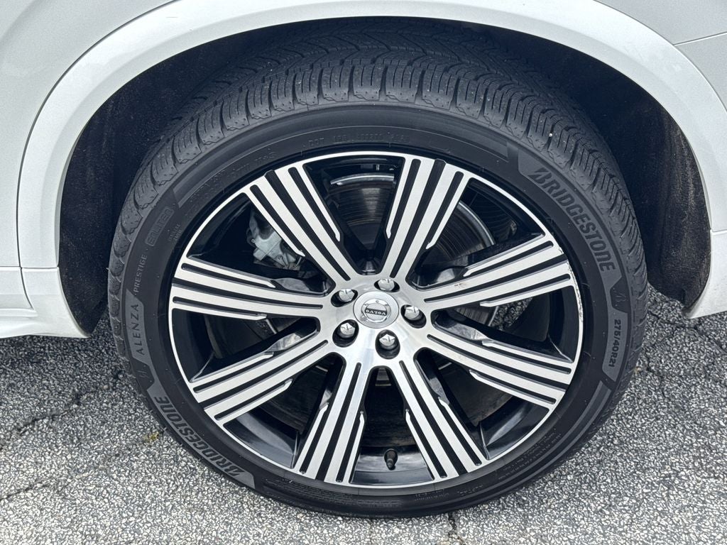 2022 Volvo XC90 Recharge Plug-In Hybrid T8 Inscription 7 Passenger
