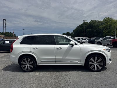 2022 Volvo XC90 Recharge Plug-In Hybrid T8 Inscription 7 Passenger
