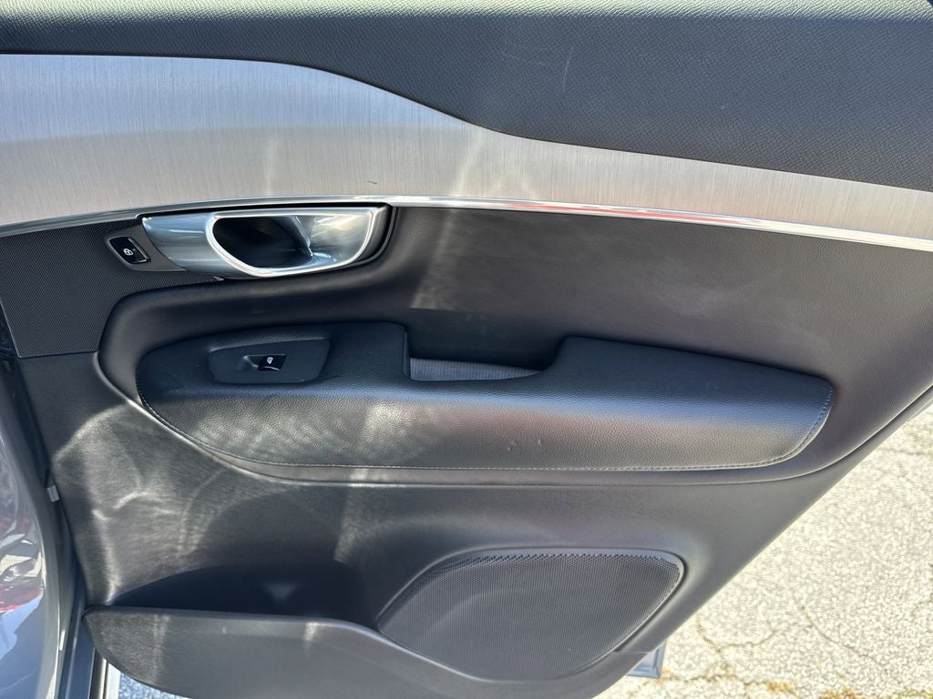 2023 Volvo XC90 B5 Core