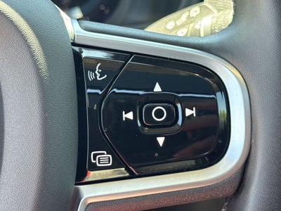 2023 Volvo XC90 B5 Core
