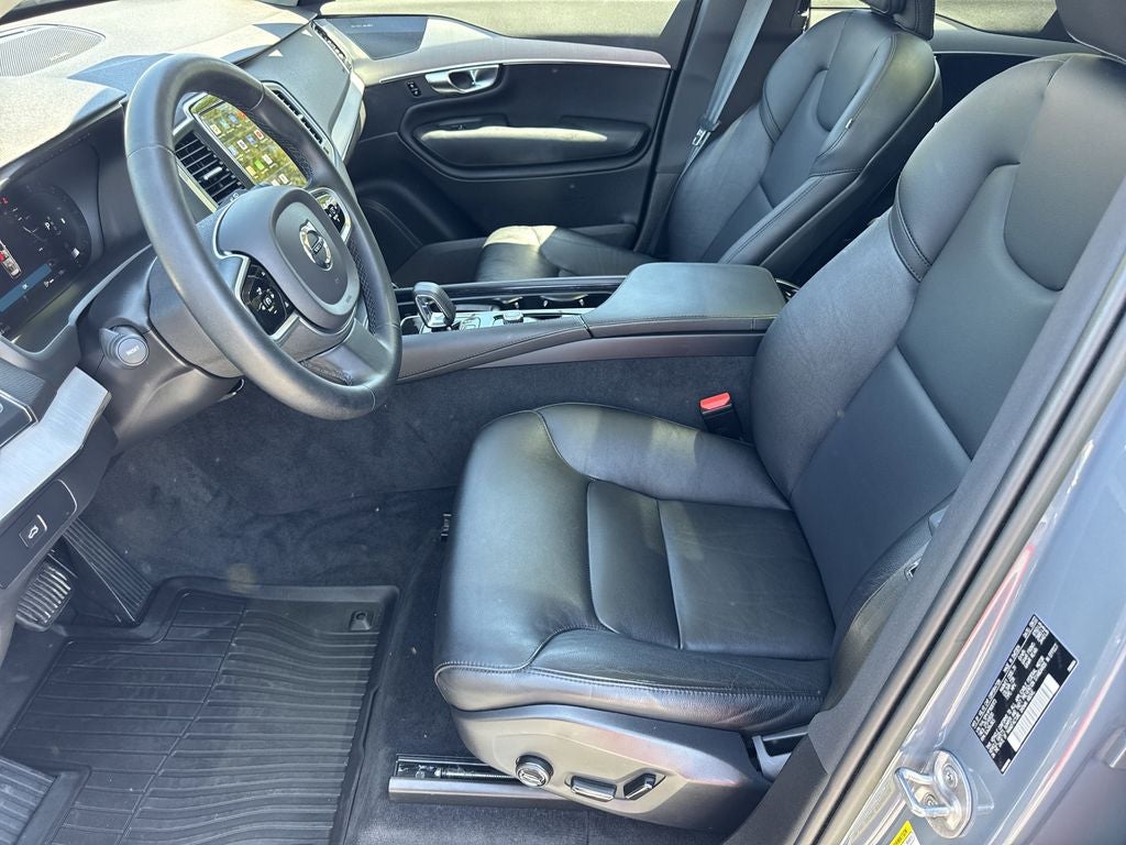 2023 Volvo XC90 B5 Core