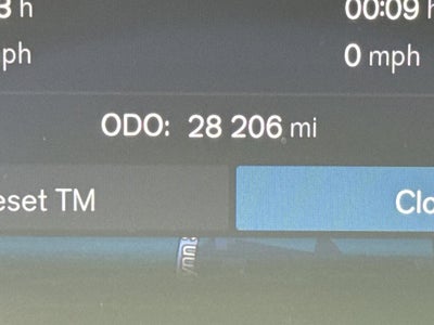 2023 Volvo XC60 B5 Ultimate Bright Theme