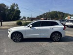 2023 Volvo XC60 B5 Ultimate Bright Theme