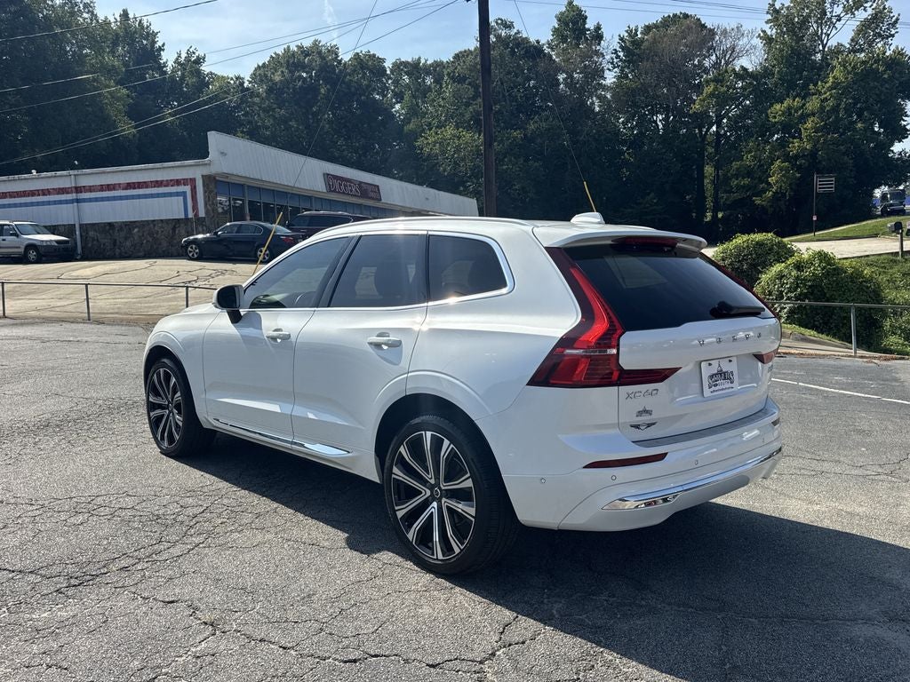 2023 Volvo XC60 B5 Ultimate Bright Theme