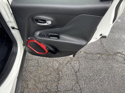 2015 Jeep Renegade Trailhawk