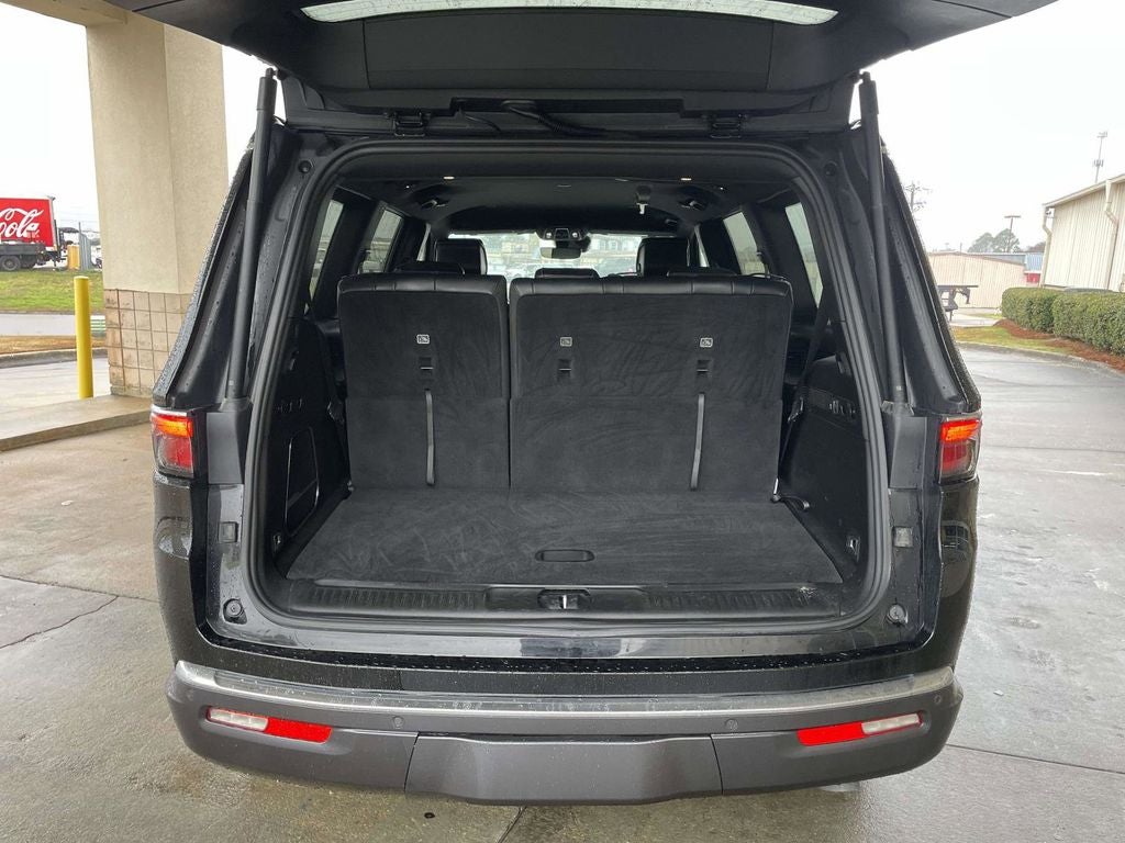 2022 Jeep Wagoneer Series II