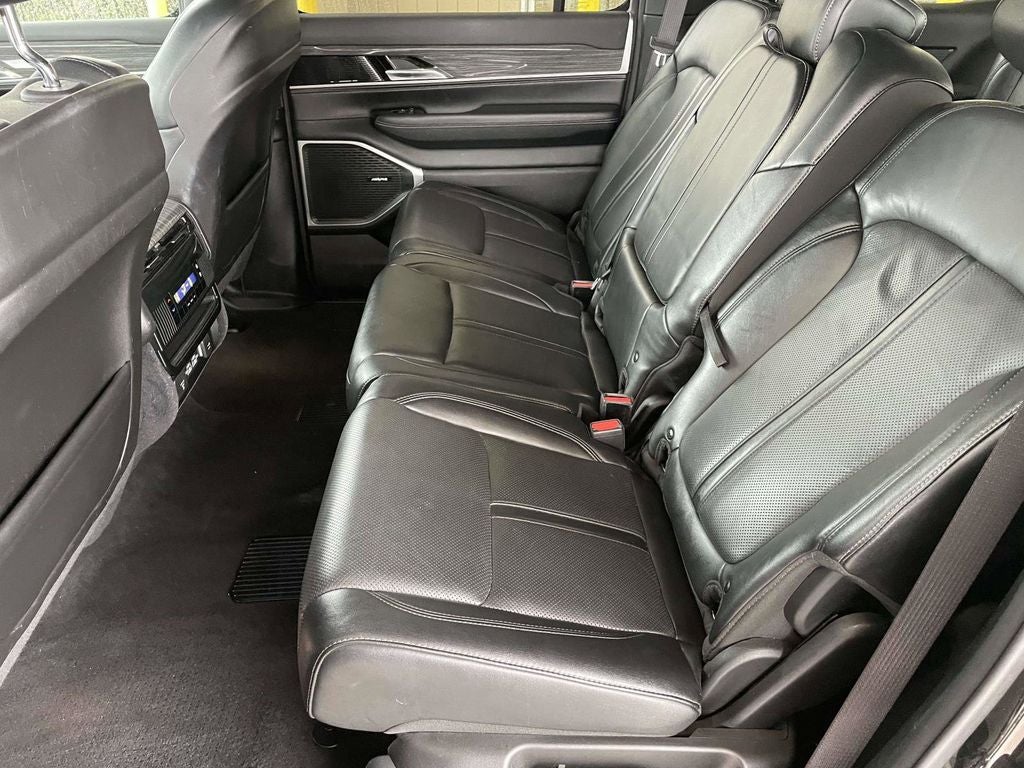 2022 Jeep Wagoneer Series II