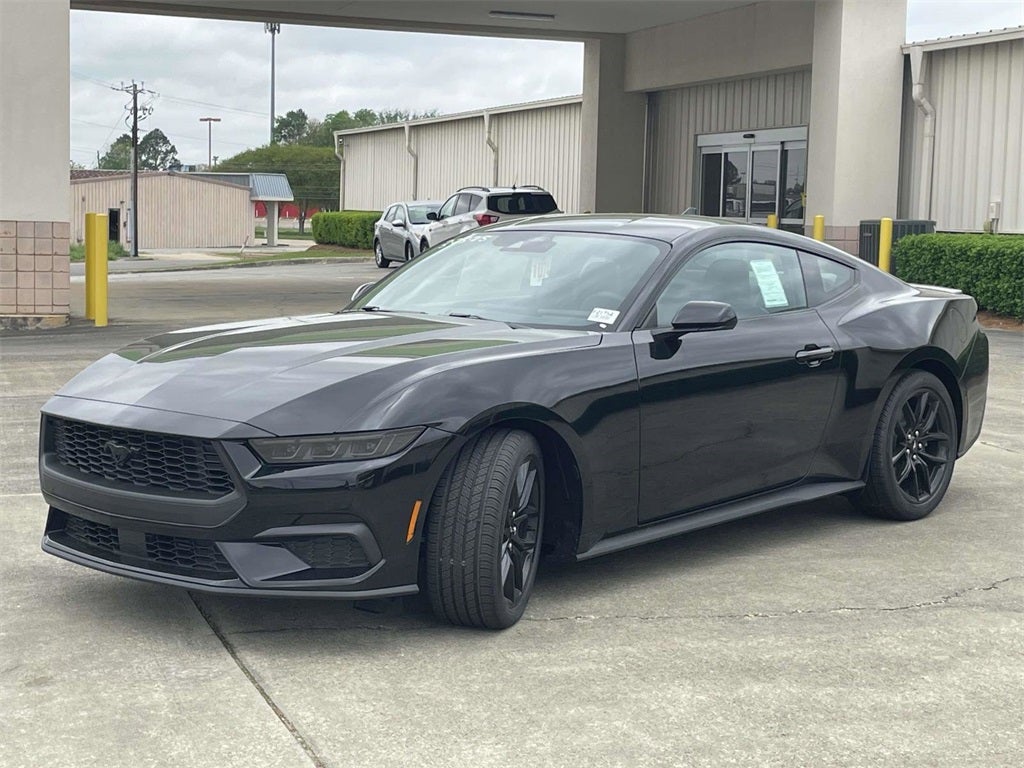 2025 Ford Mustang EcoBoost