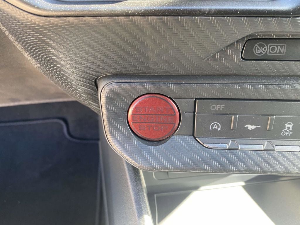 2025 Ford Mustang EcoBoost