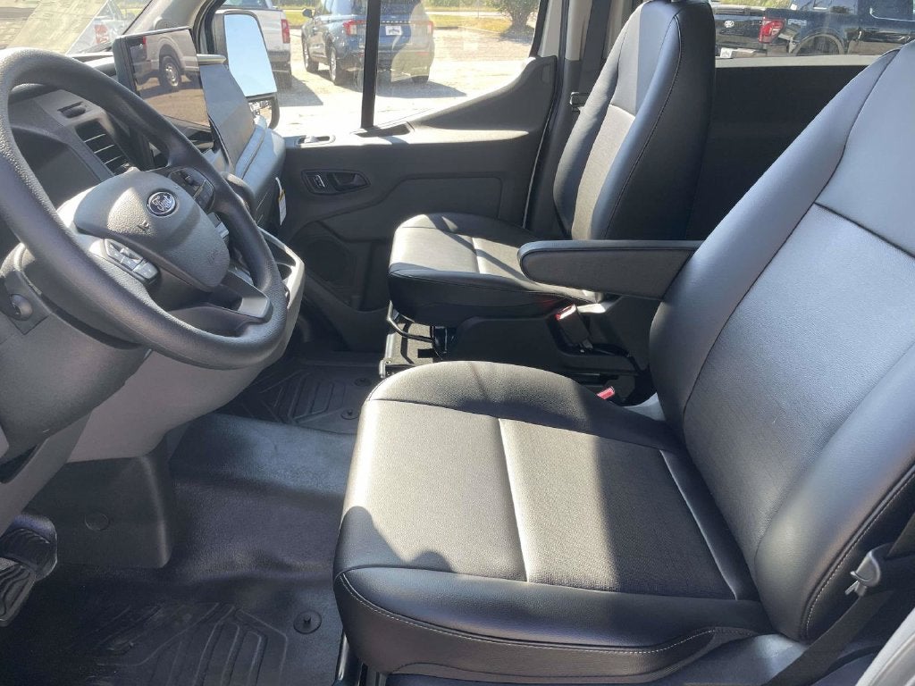 2027 Ford Transit-350 XLT