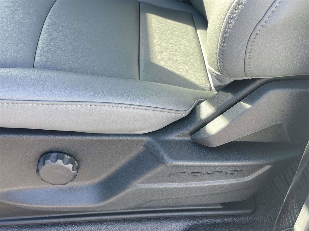 2025 Ford F-350SD XL