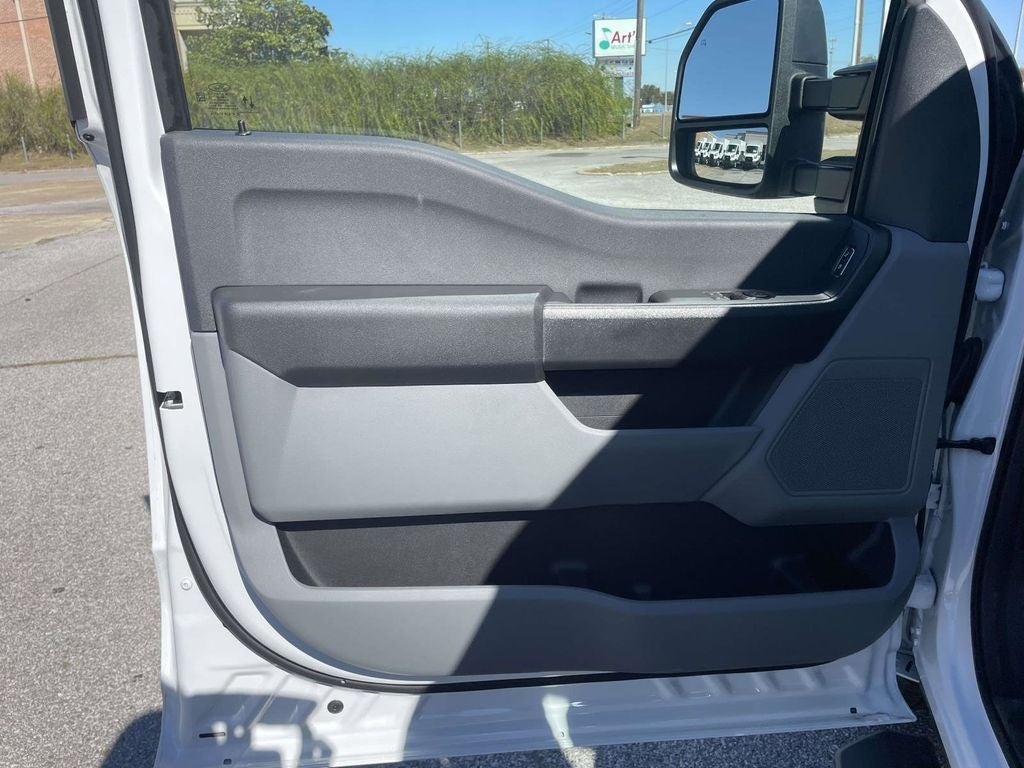 2025 Ford F-350SD XL