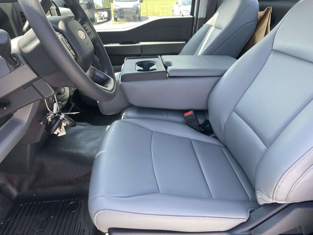2026 Ford F-550SD XL DRW