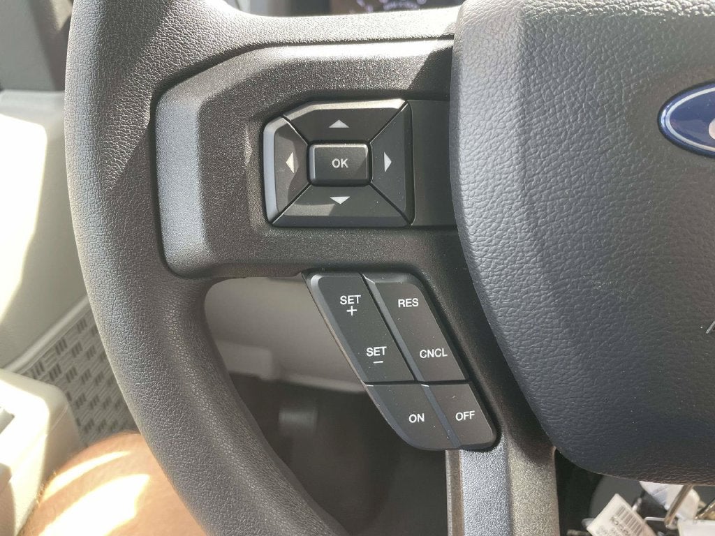 2027 Ford E-350SD Base Cutaway