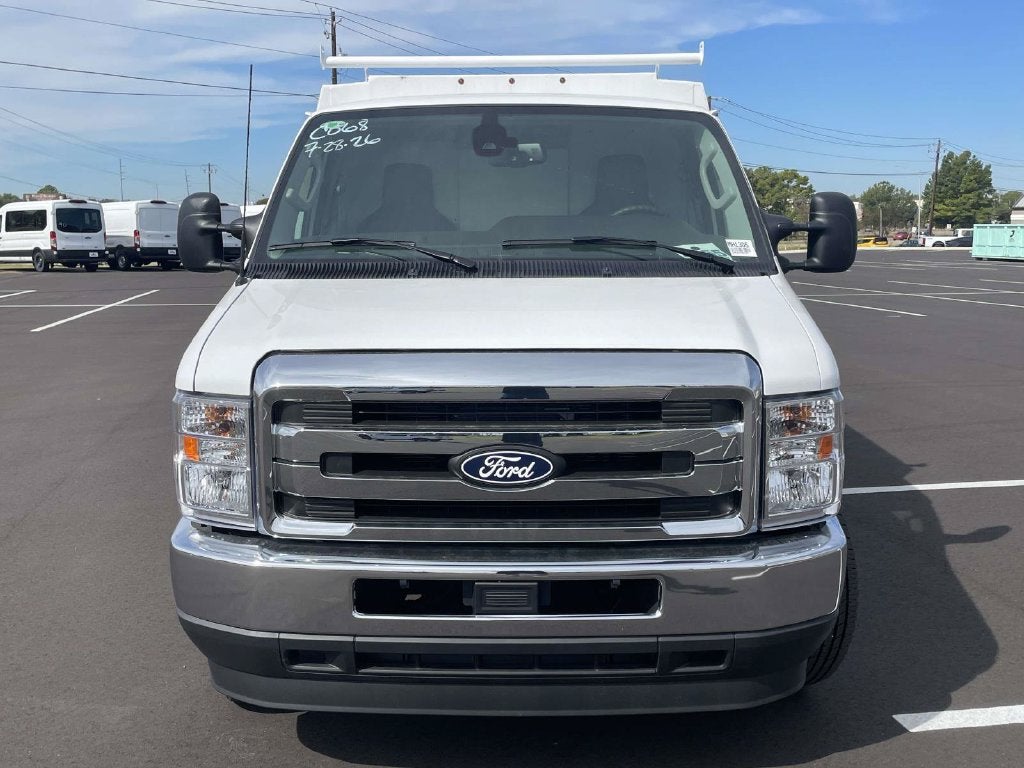2027 Ford E-350SD Base Cutaway