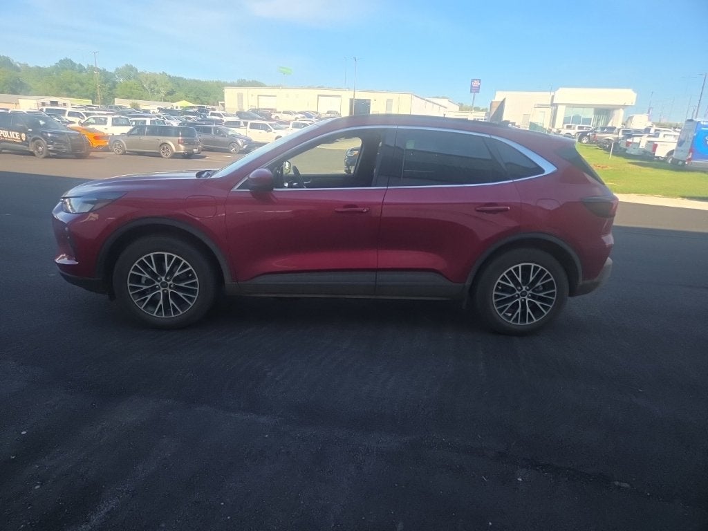 2025 Ford Escape Plug-In Hybrid Base