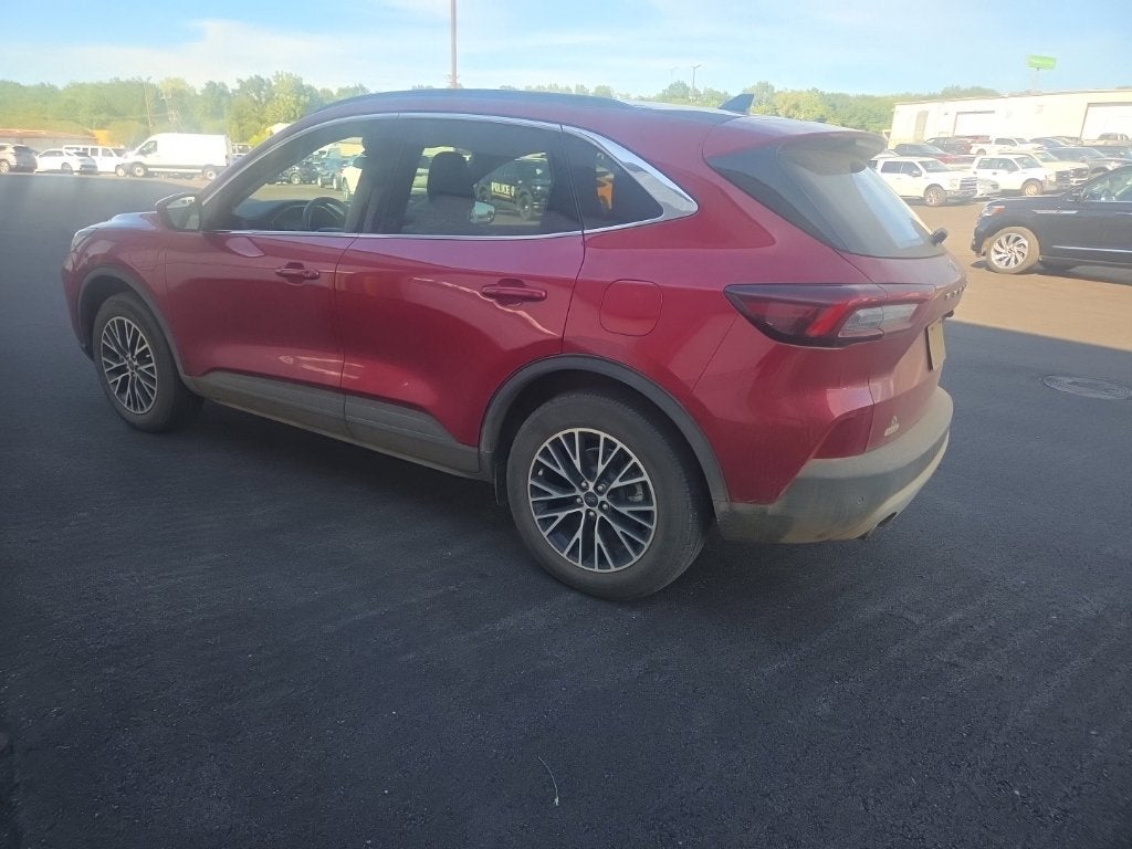 2025 Ford Escape Plug-In Hybrid Base