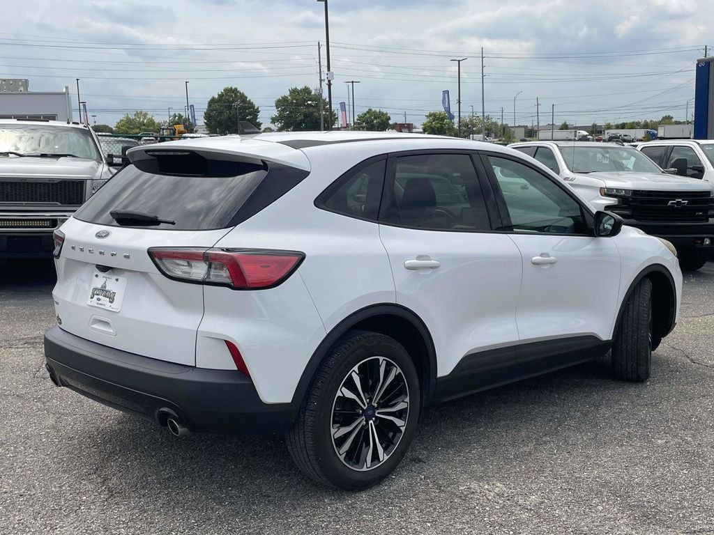 2021 Ford Escape SE