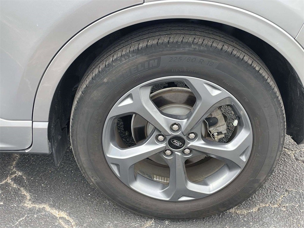 2023 Ford Escape ST-Line