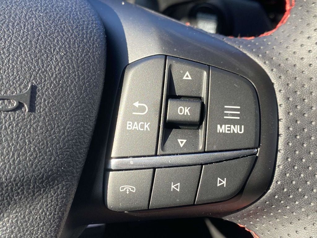 2025 Ford Escape Hybrid ST-Line