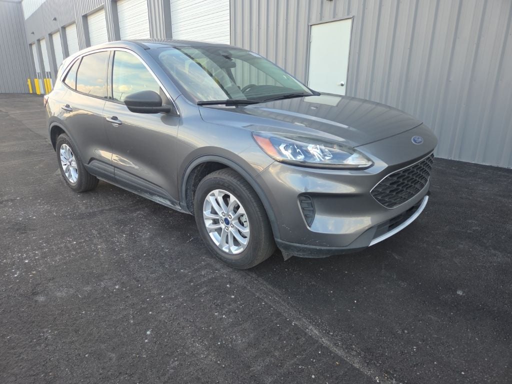 2022 Ford Escape Hybrid SE