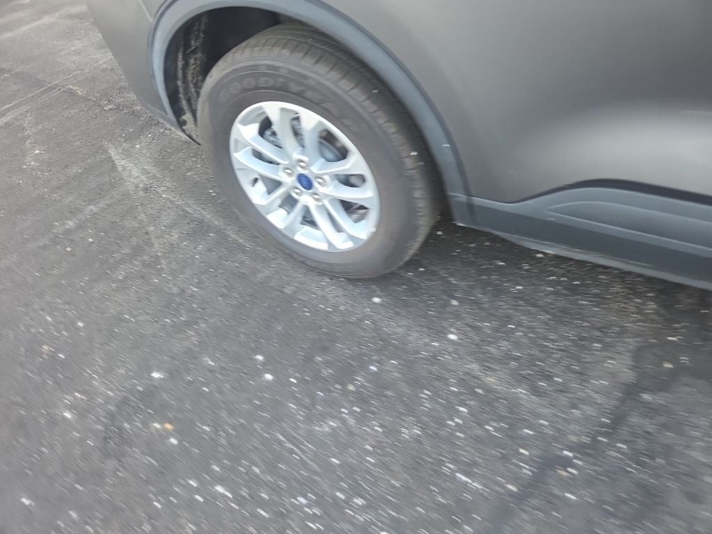 2022 Ford Escape Hybrid SE