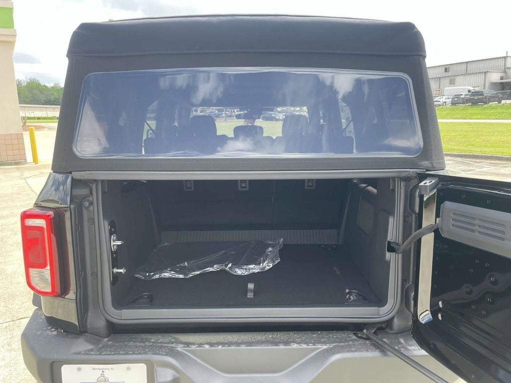 2025 Ford Bronco Base