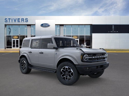 2026 Ford Bronco Outer Banks