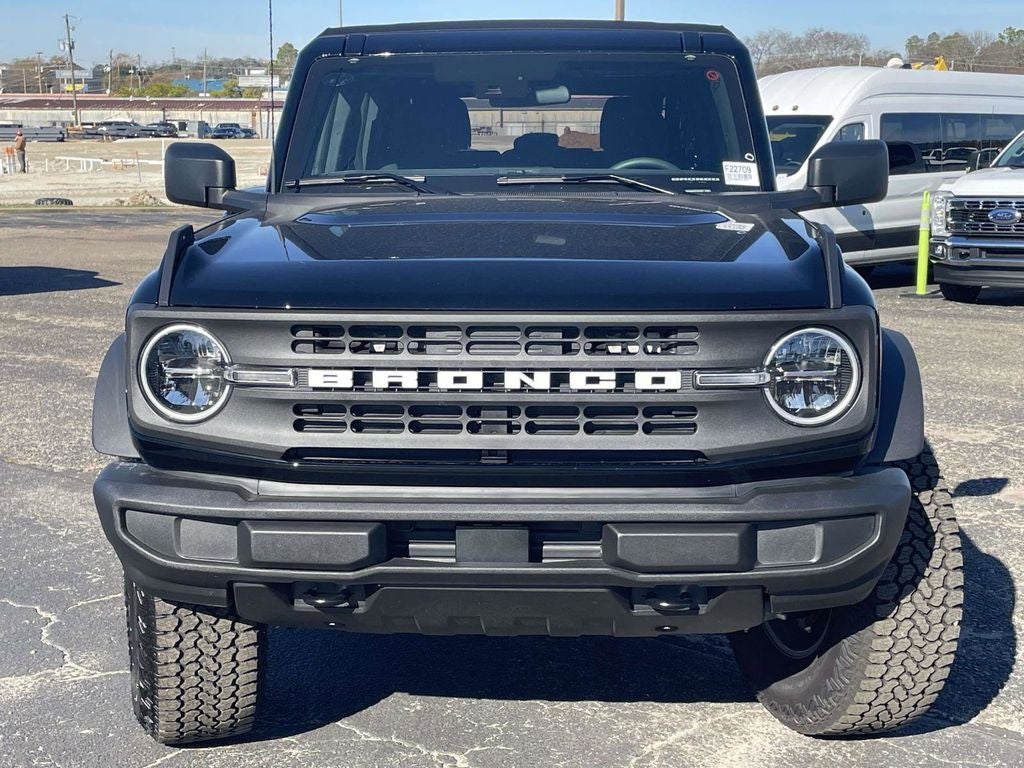 2025 Ford Bronco Base
