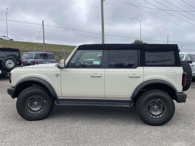 2025 Ford Bronco Outer Banks