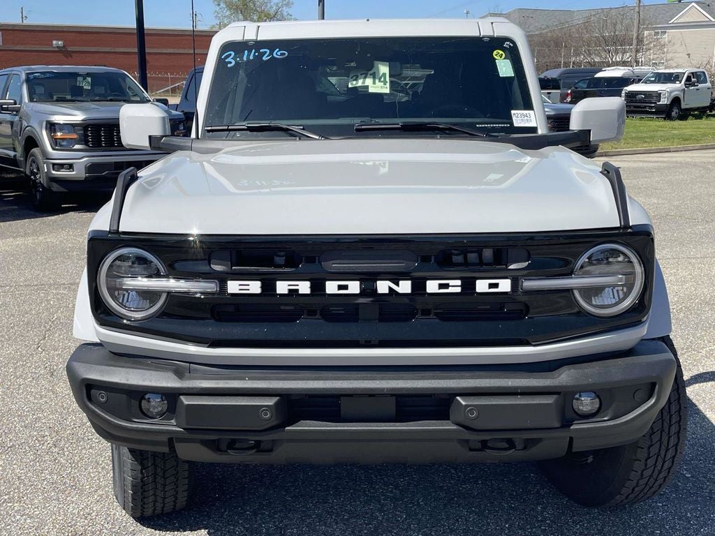 2026 Ford Bronco Outer Banks