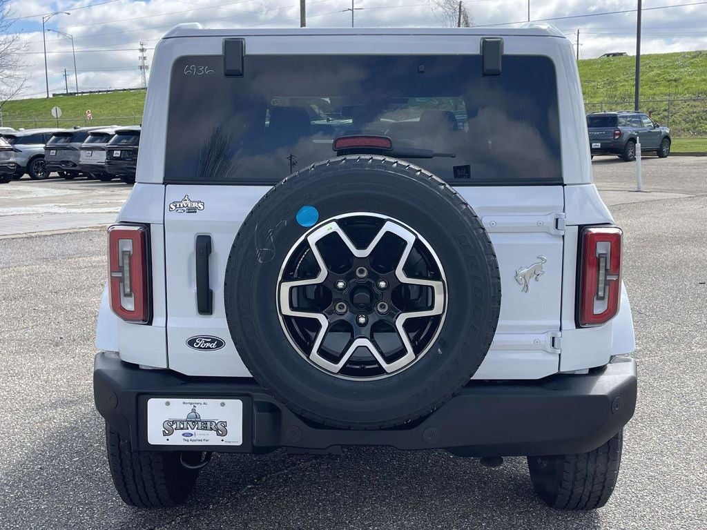 2026 Ford Bronco Outer Banks