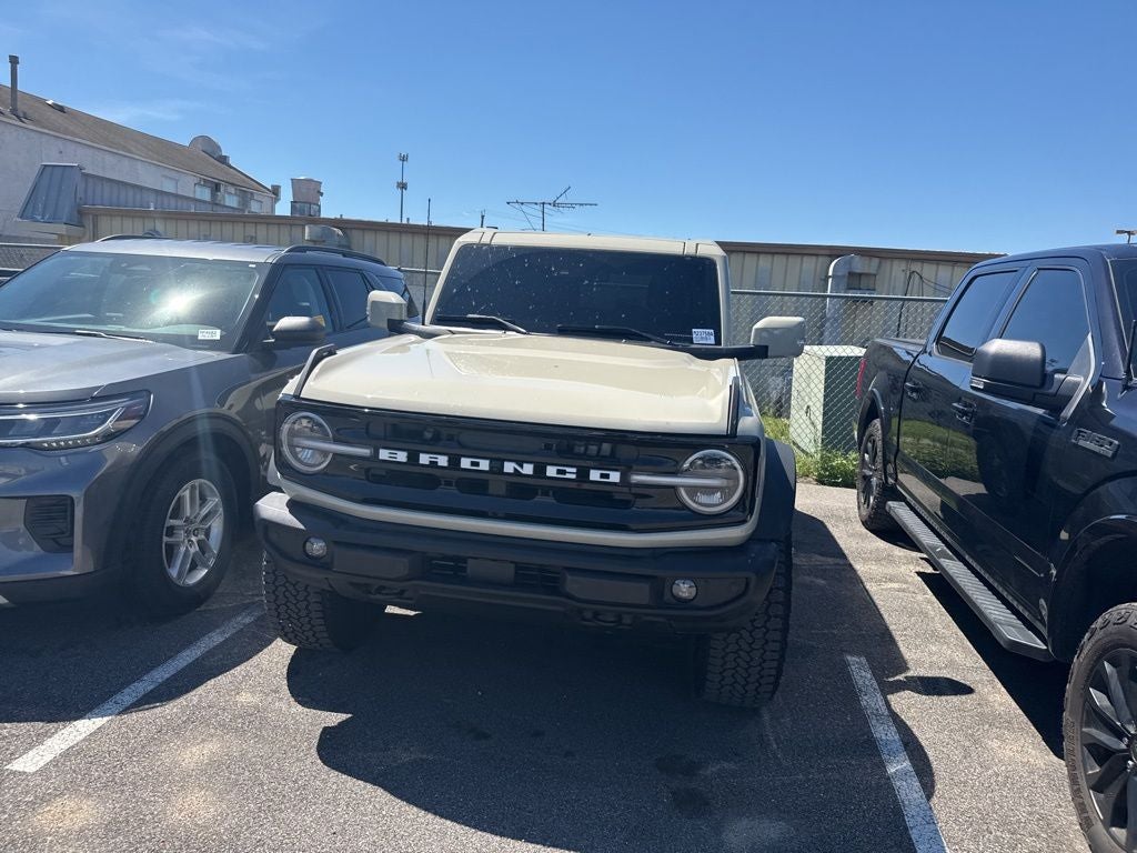 2025 Ford Bronco Outer Banks