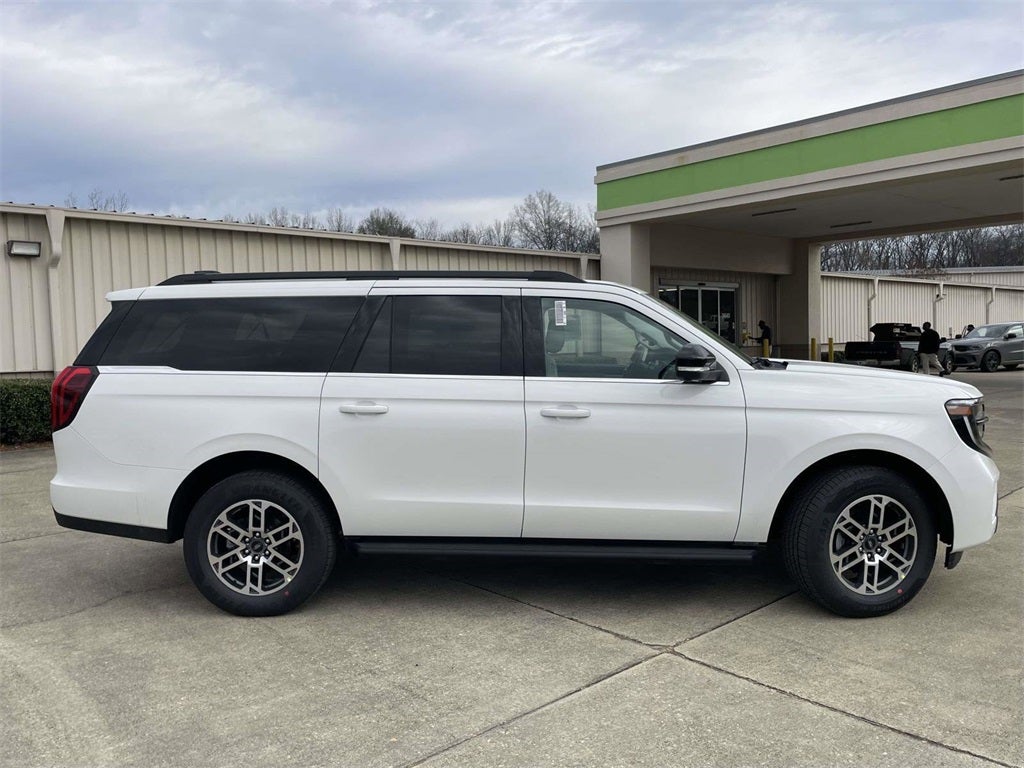 2026 Ford Expedition Max Active