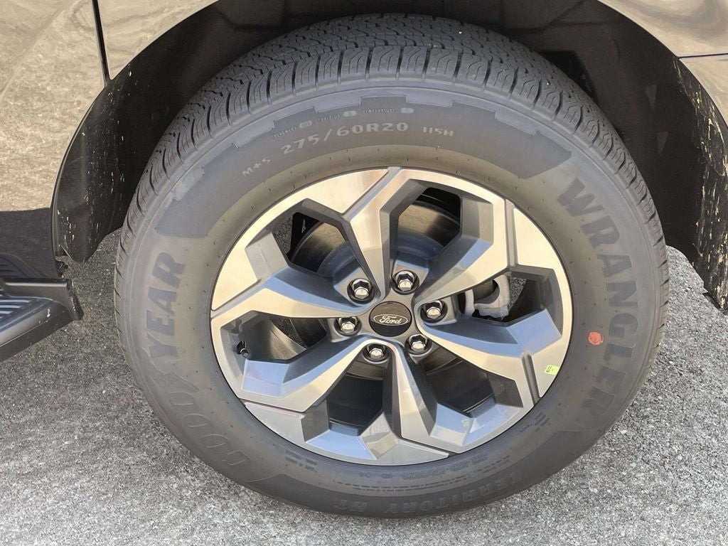 2027 Ford Expedition Max Active