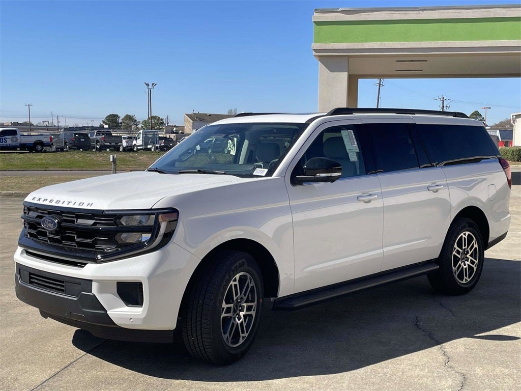 2026 Ford Expedition Max Active