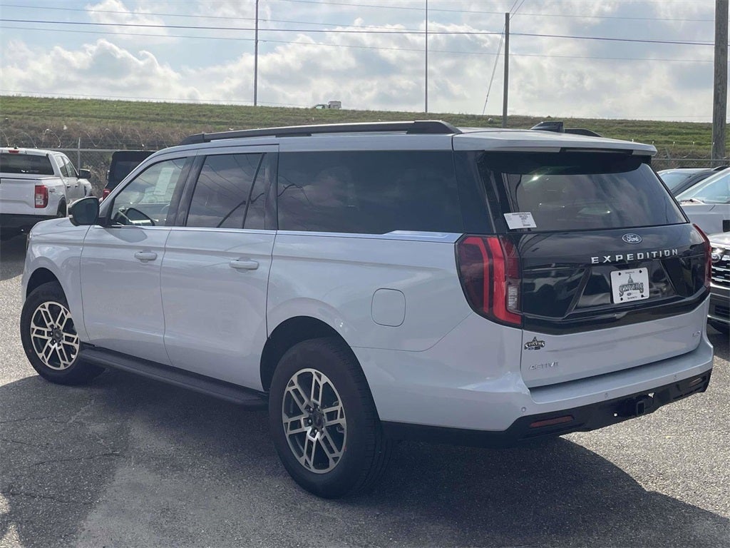 2026 Ford Expedition Max Active